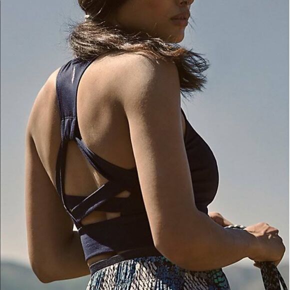 Free People Movement Ashford Light Synergy Crop Top Sports Bra Teal NWT - Picture 1 of 5